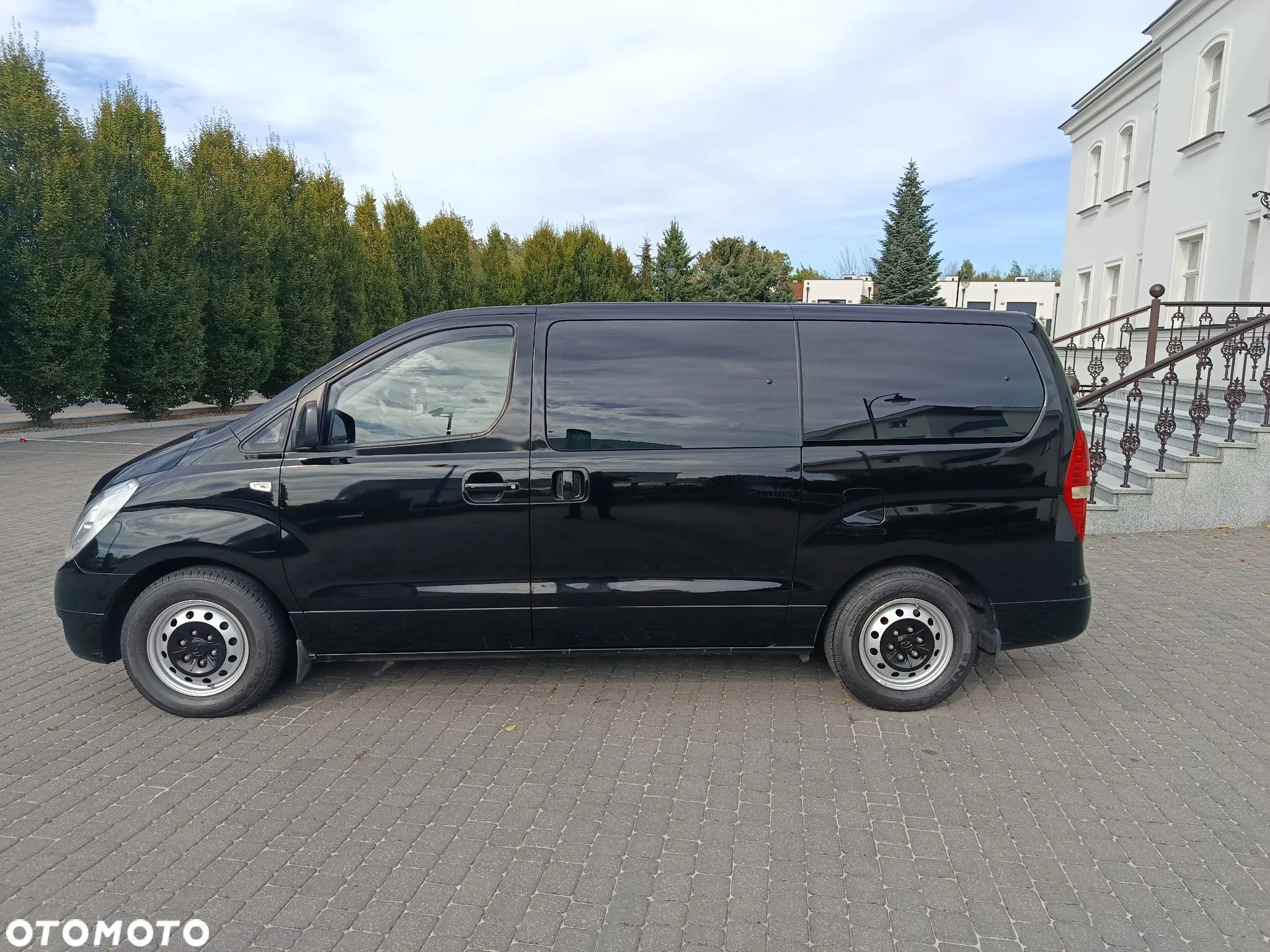 Hyundai H-1 2.5 CRDi Travel Comfort - 14