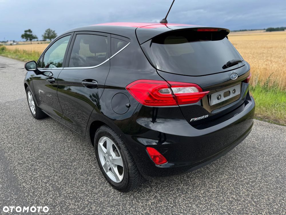 Ford Fiesta 1.0 EcoBoost S&S TITANIUM - 5