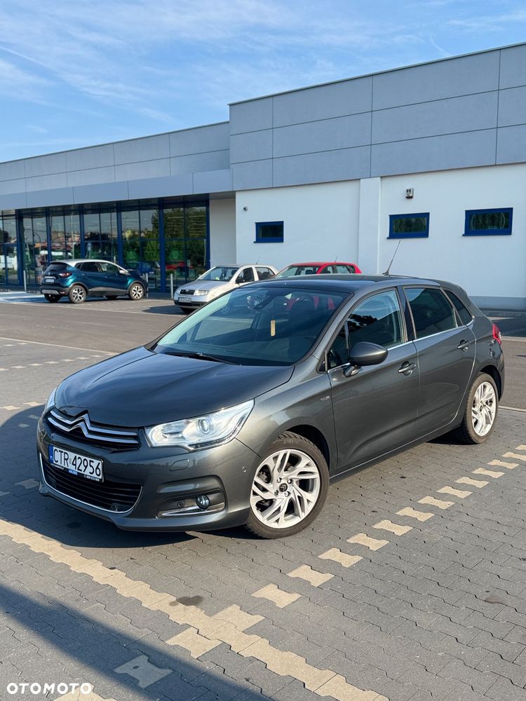 Citroën C4 e-HDi 115 Exclusive - 1