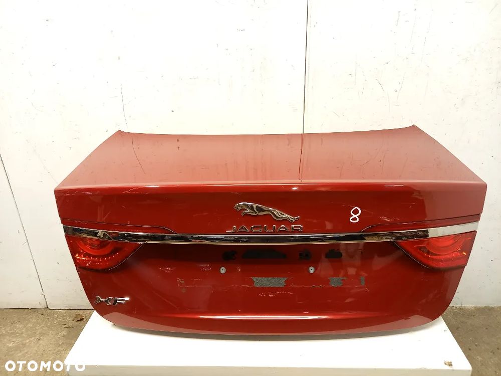 Jaguar XF II 2 X260 260 sedan klapa tylna tył kompletna - 1