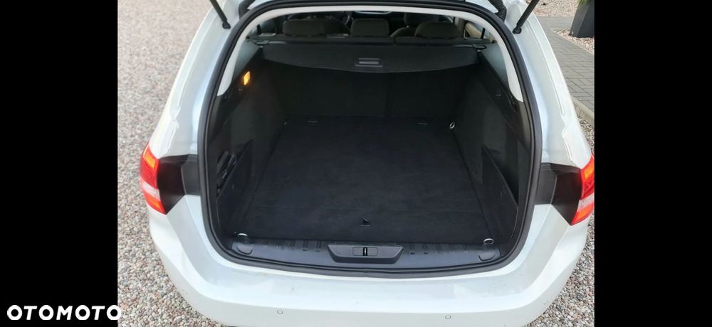 Peugeot 308 BlueHDi FAP 130 EAT8 Stop & Start GT Pack - 24