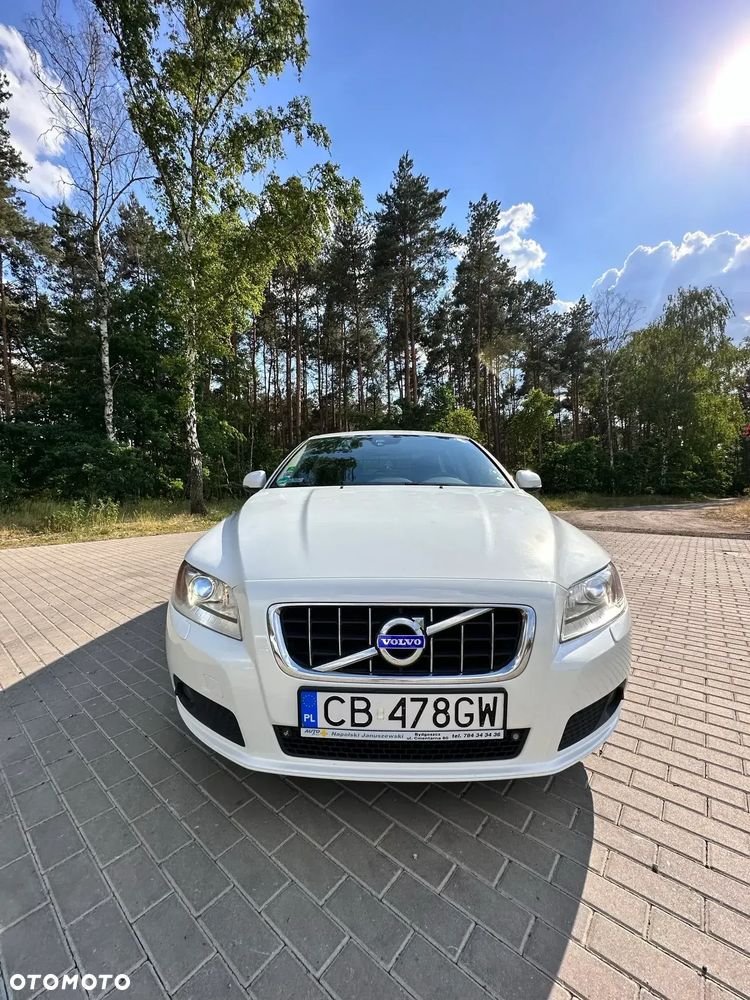Volvo V70 - 35