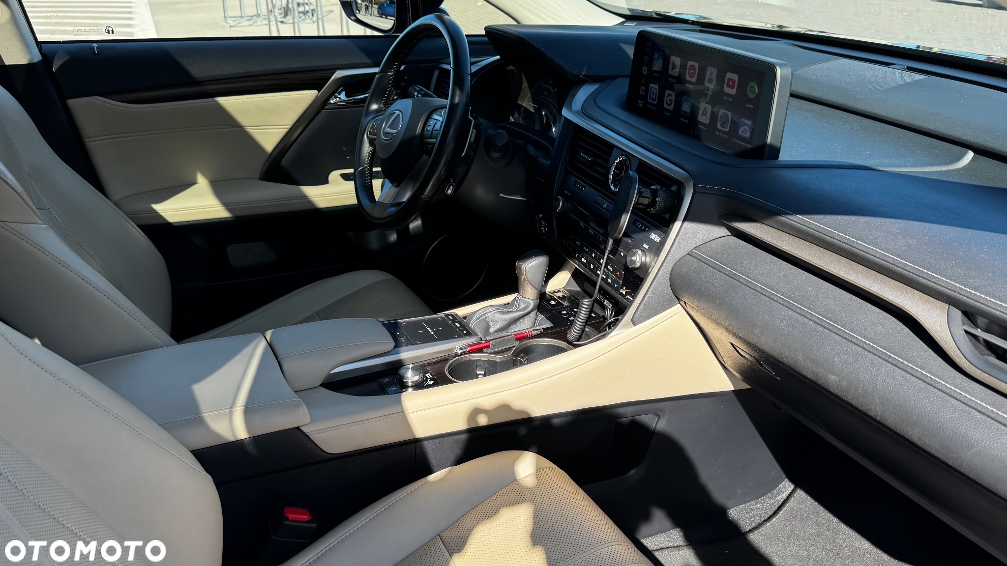Lexus RX 450h Omotenashi - 19