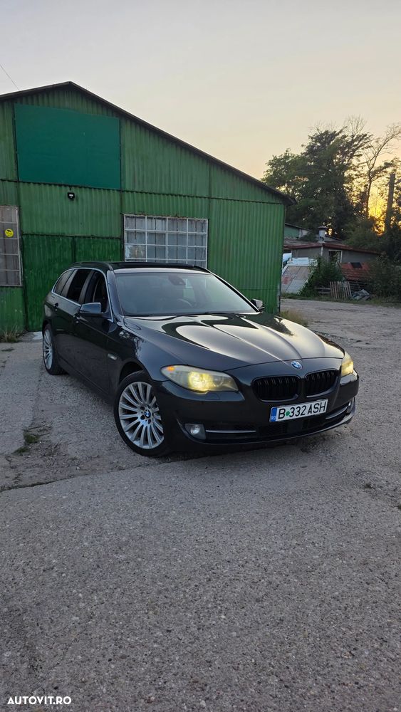 BMW Seria 5 525d xDrive Sport-Aut. Luxury Line