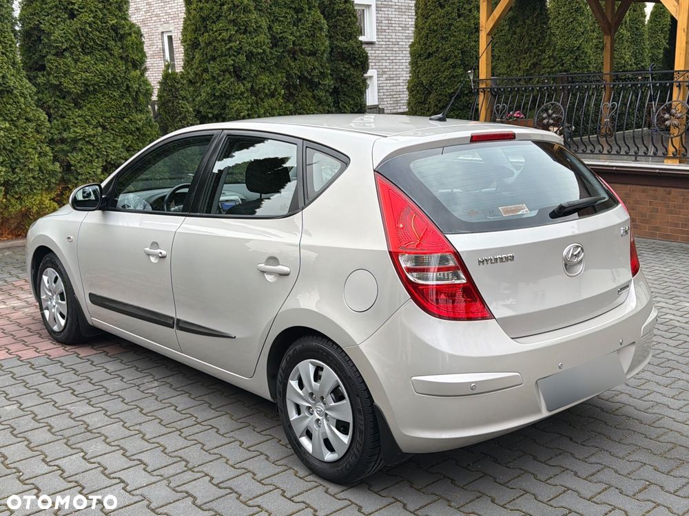 Hyundai i30 - 11
