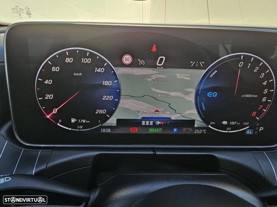 Mercedes-Benz C 300 e AMG Line - 35