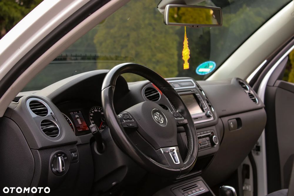 Volkswagen Tiguan - 27