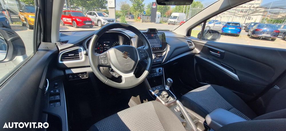 Suzuki S-Cross 1.4 Boosterjet 6MT AllGrip MHEV Passion - 11