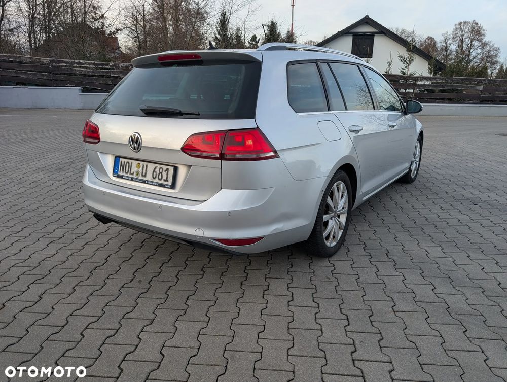 Volkswagen Golf 2.0 TDI BMT Highline DSG - 11