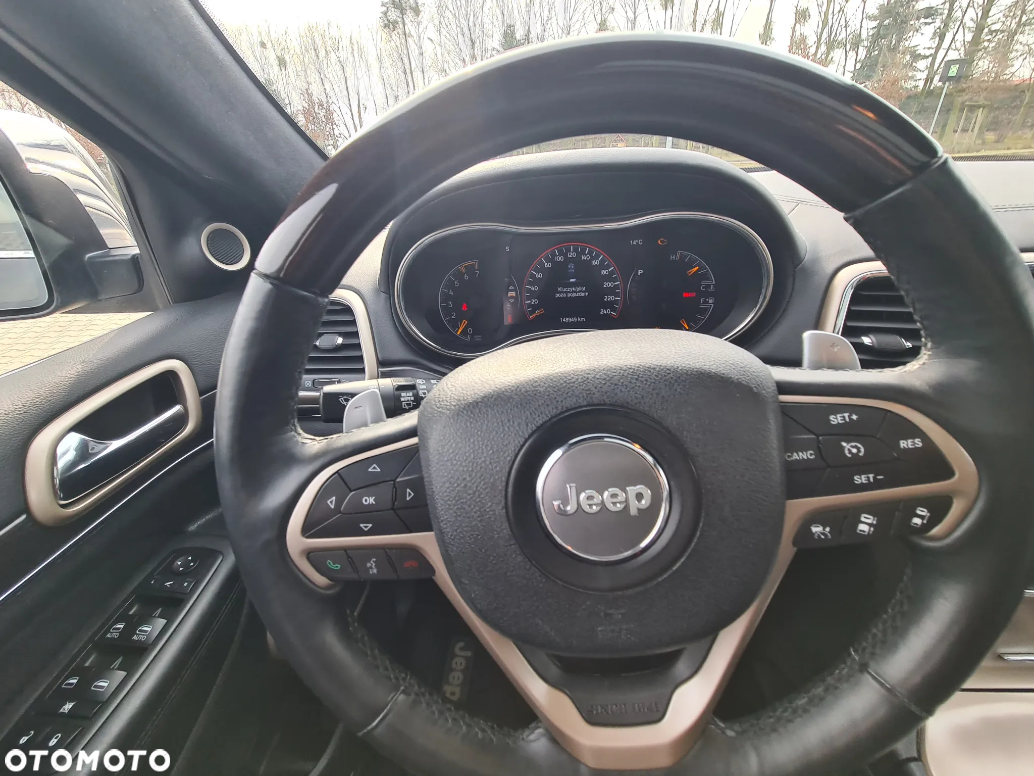 Jeep Grand Cherokee 5.7 V8 HEMI Summit - 21