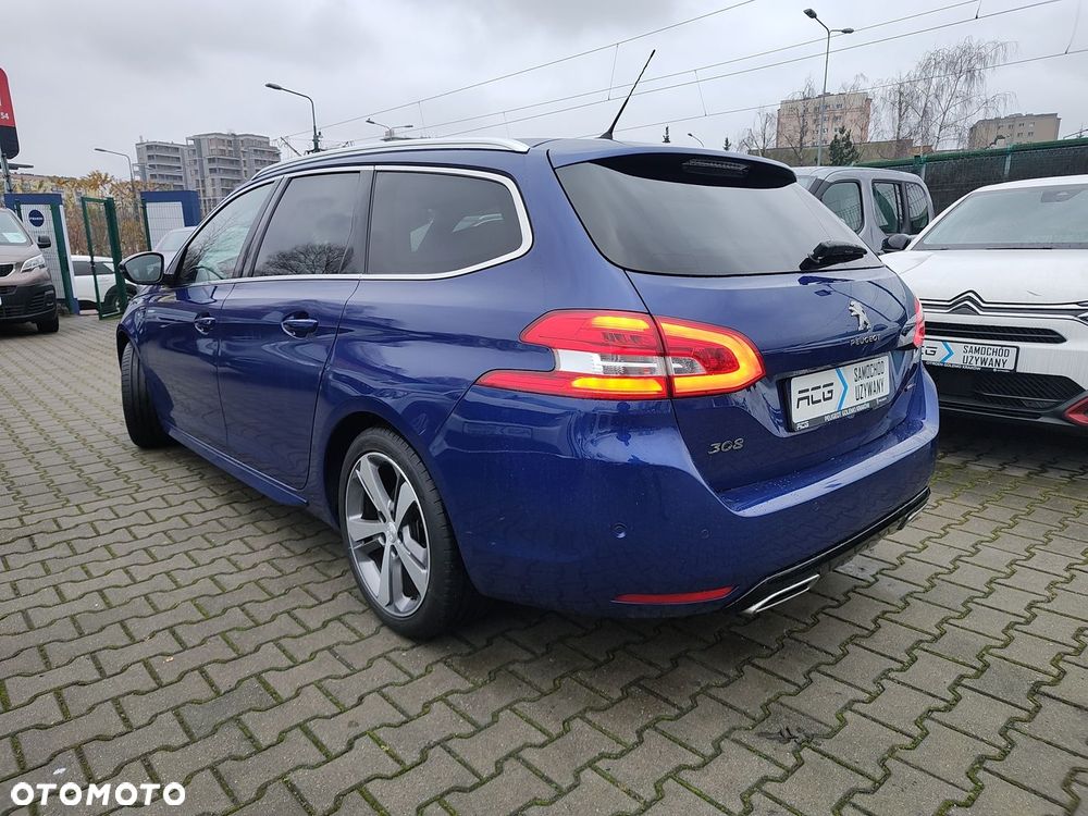 Peugeot 308 - 4
