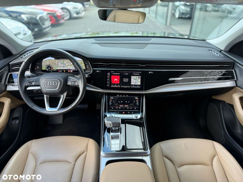 Audi Q8 - 13