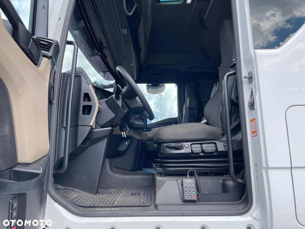 MAN TGX 18.480 4x2 BL SA - 11