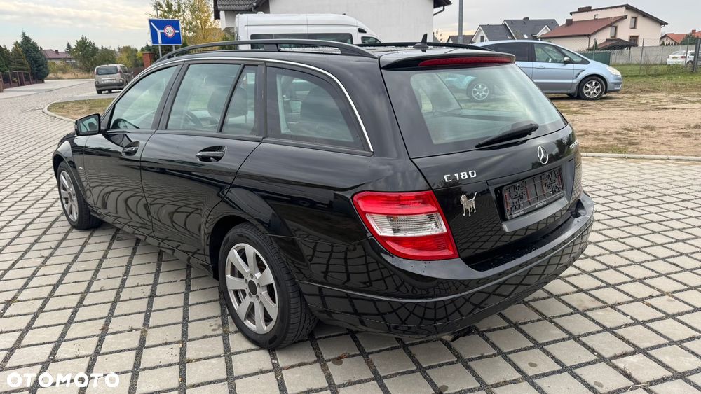 Mercedes-Benz Klasa C 180 T BlueEFFICIENCY - 4