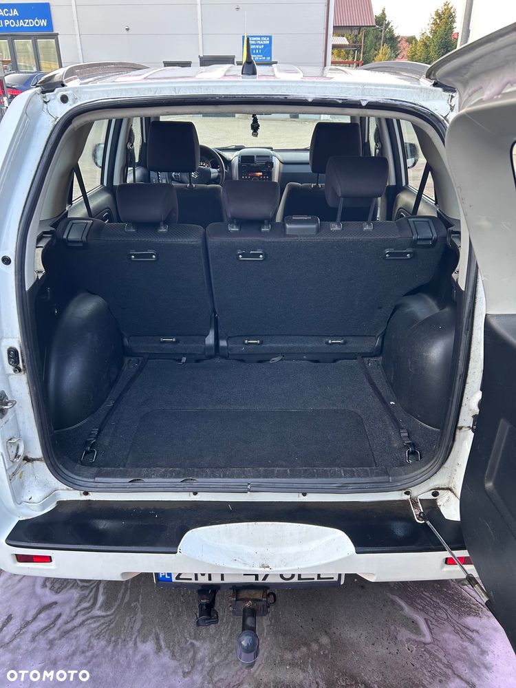 Suzuki Grand Vitara 1.9 DDiS Comfort - 10