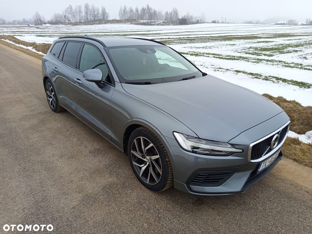 Volvo V60 T6 AWD Twin Engine Geartronic Momentum Pro - 10