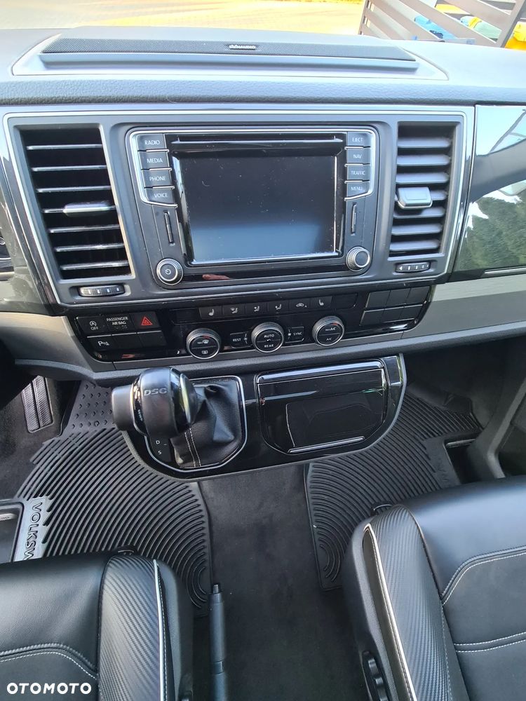 Volkswagen Multivan 2.0 BiTDI L1 Highline DSG - 11