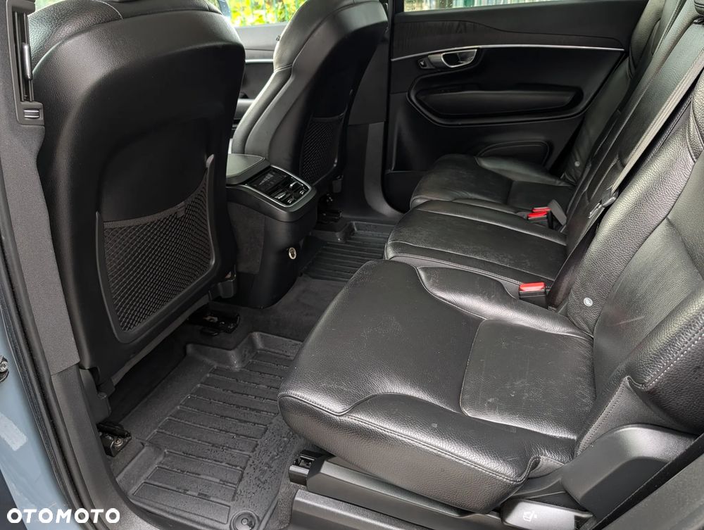 Volvo XC 90 T6 AWD Geartronic Momentum - 8