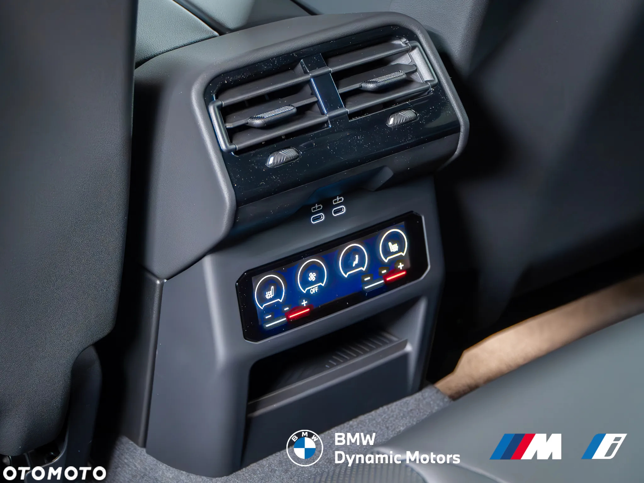 BMW Seria 5 520d xDrive - 24