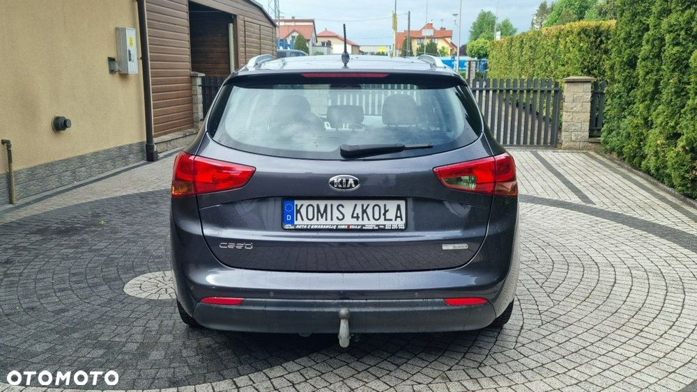 Kia Ceed - 5