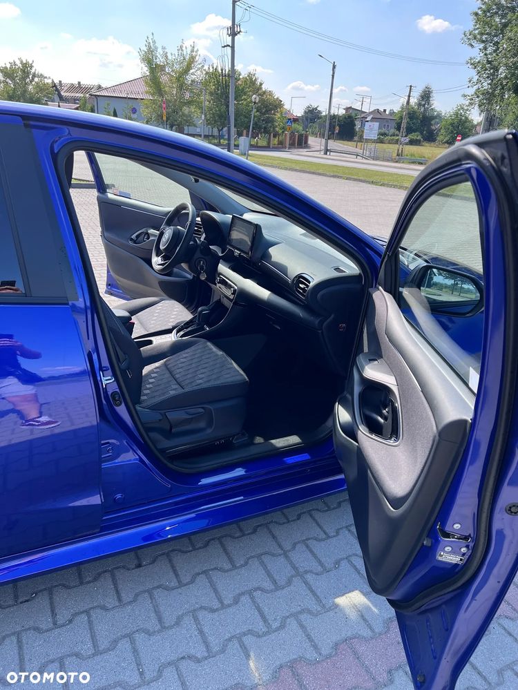 Toyota Yaris - 10