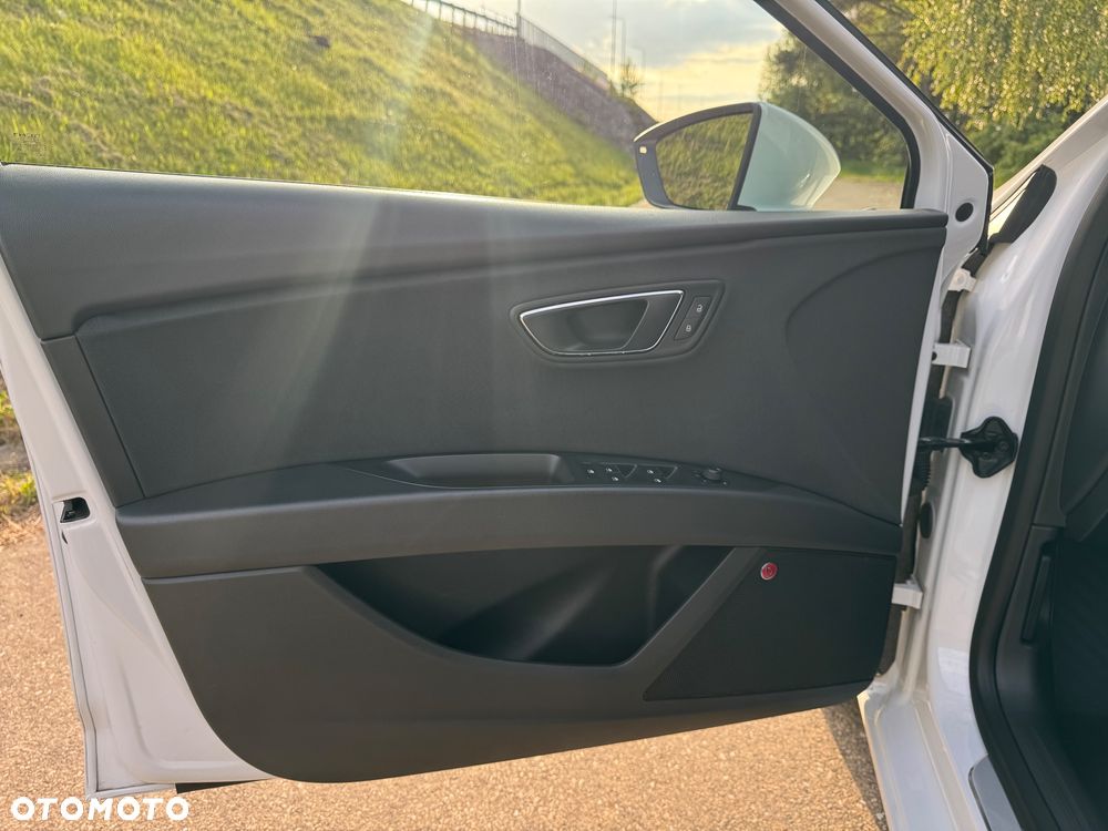 Seat Leon 2.0 TDI FR Black S&S - 14