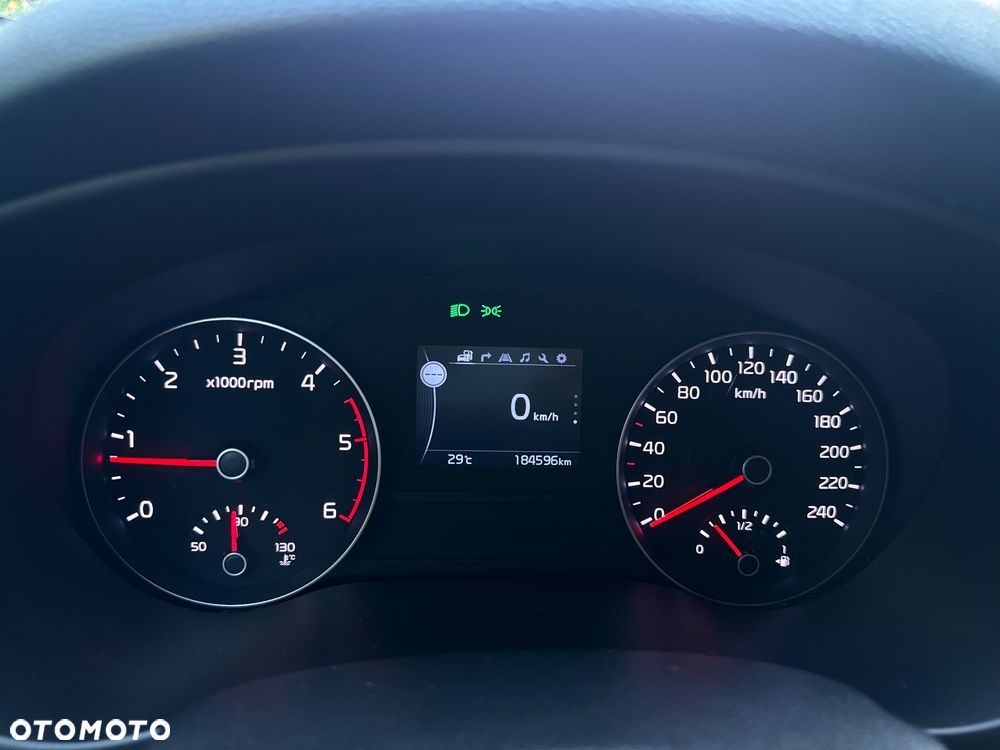 Kia Sportage 1.7 CRDI 2WD Spirit - 11