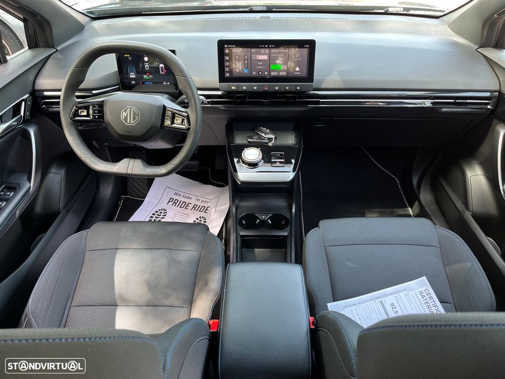 MG MG4 51 kWh Standard - 38