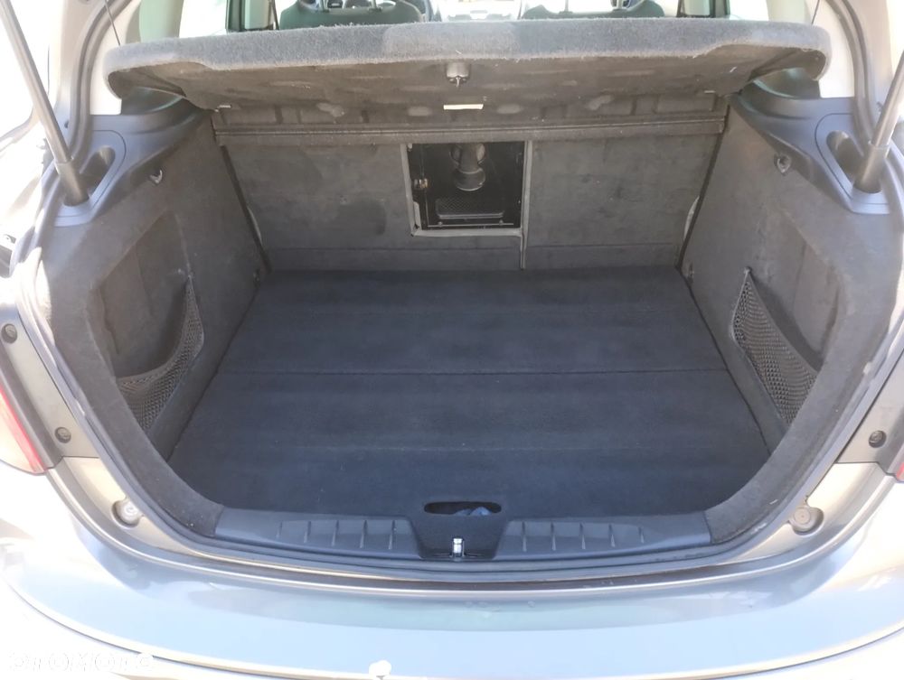 Seat Toledo 2.0 TDI Stylance - 11