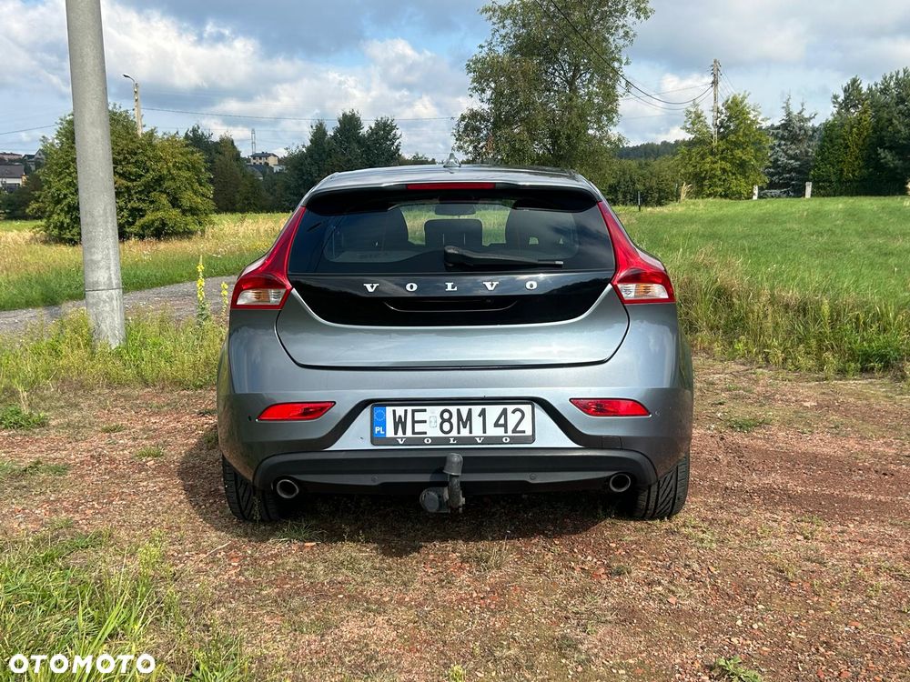 Volvo V40 D4 Drive-E Momentum - 8