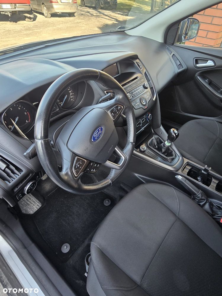 Ford Focus - 7
