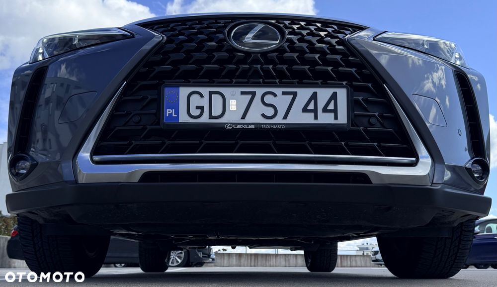 Lexus UX - 37