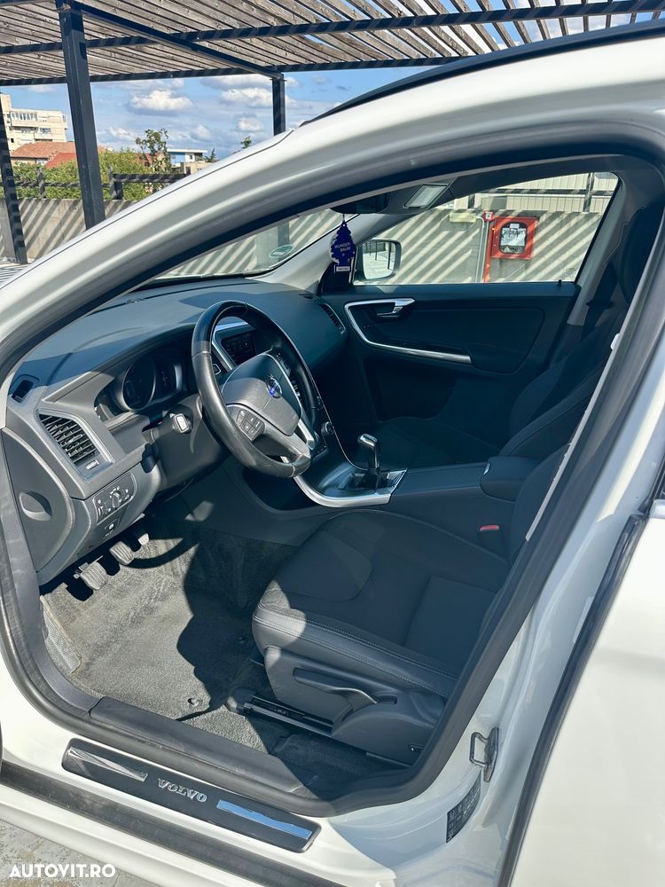 Volvo XC 60 D4 VEA Start-Stop Momentum - 10