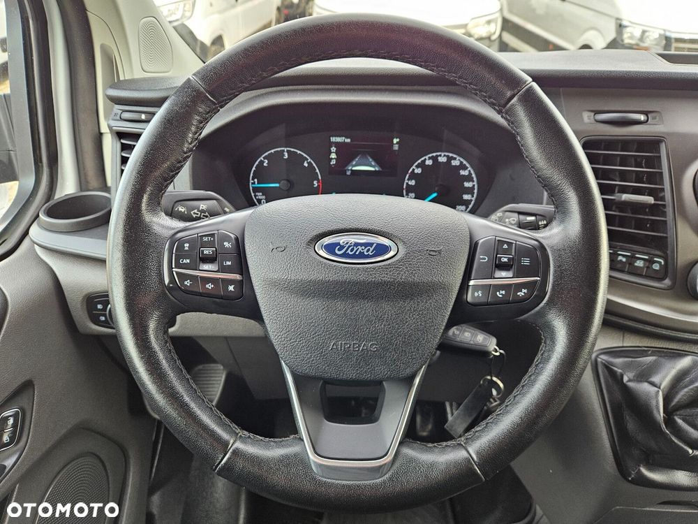 Ford Transit Custom - 24