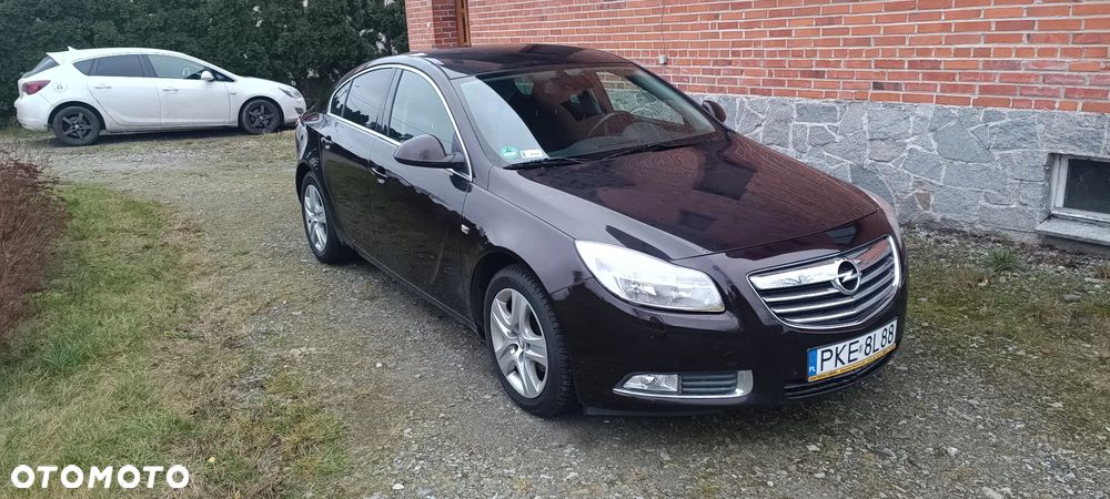 Opel Insignia 1.8 - 1