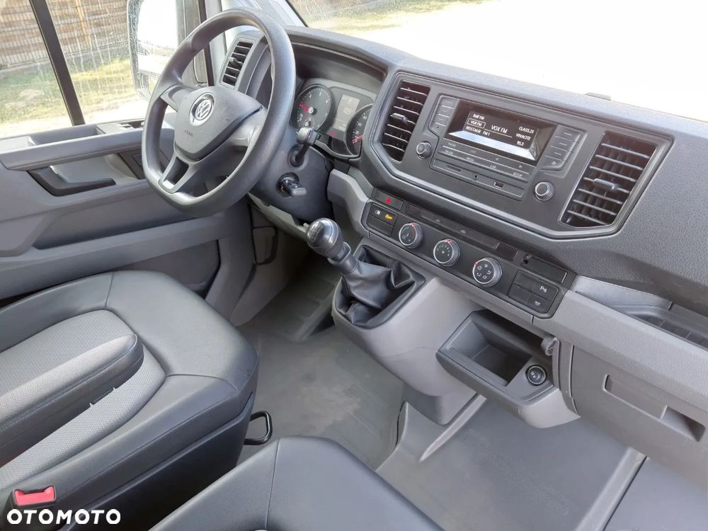 Volkswagen CRAFTER - 13