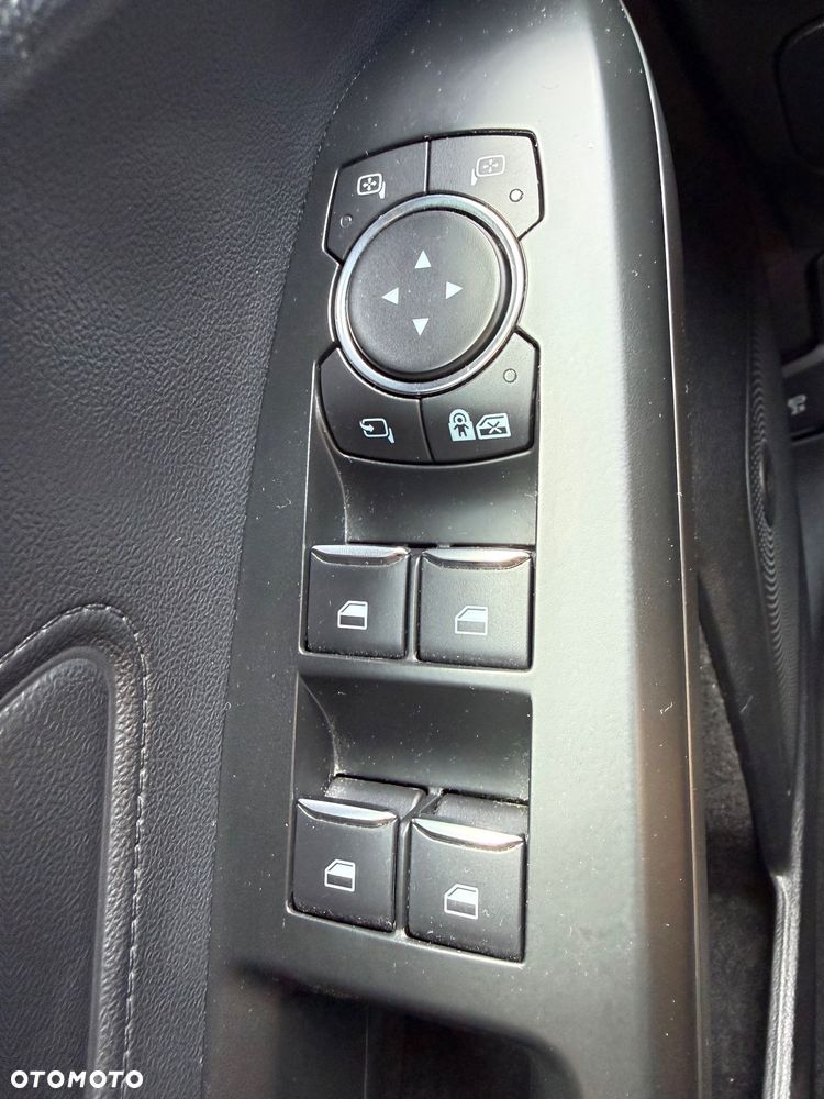 Ford Focus 1.5 EcoBoost STart-Stopp-System ST-LINE - 27