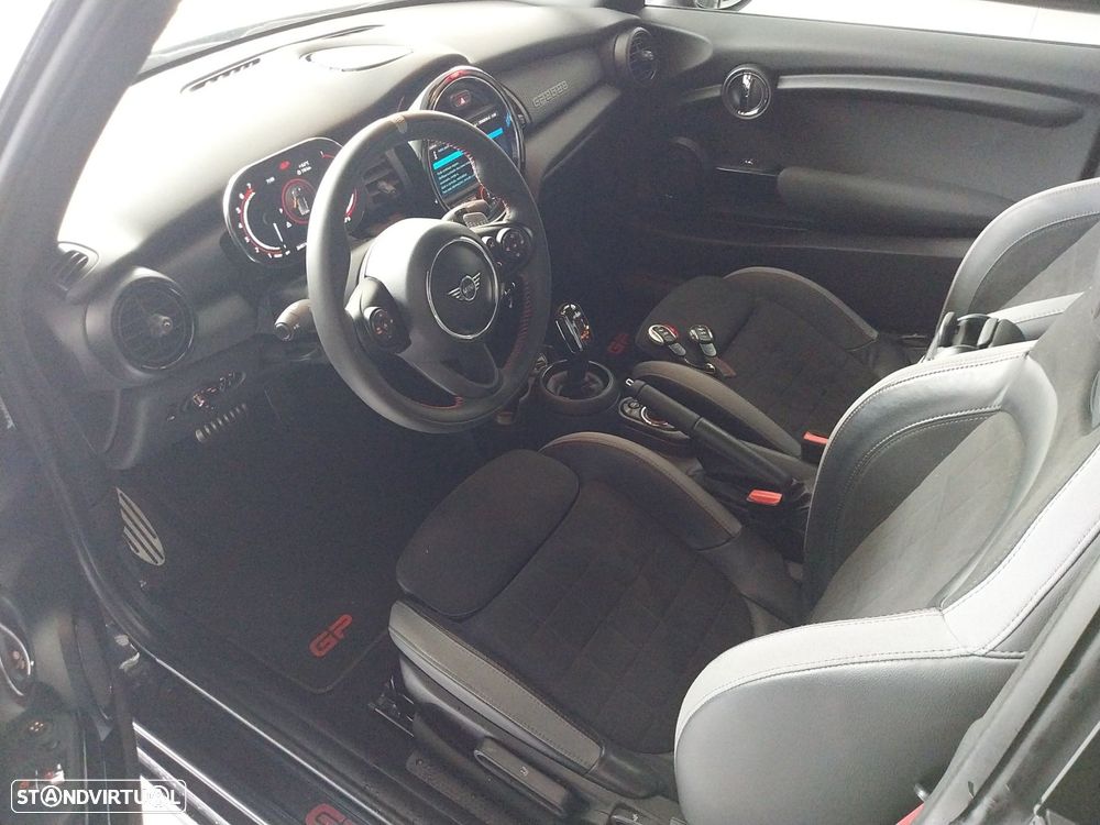 MINI 3 Portas John Cooper Works GP - 5