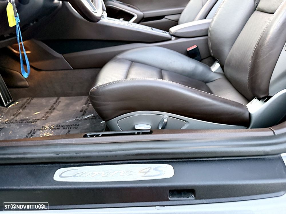 Porsche 911 (991) Carrera 4S Cabriolet PDK - 23