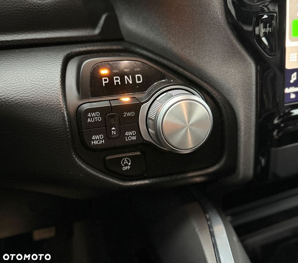 RAM 1500 Crew Cab Laramie - 23