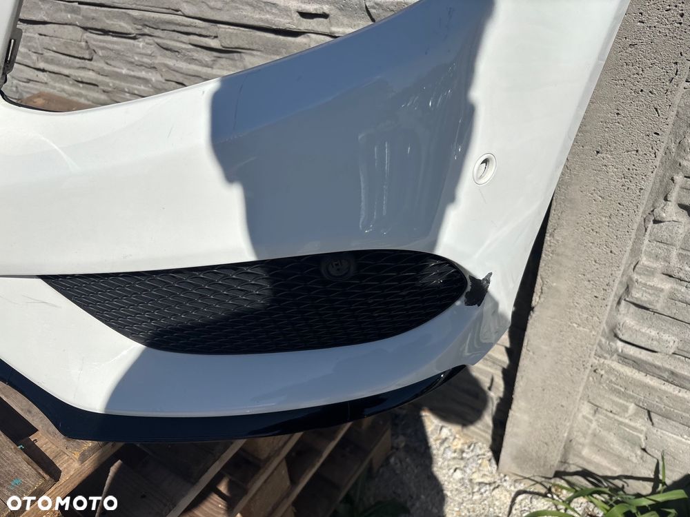 Mercedes C Klasa 205 AMG zderzak przedn - 3