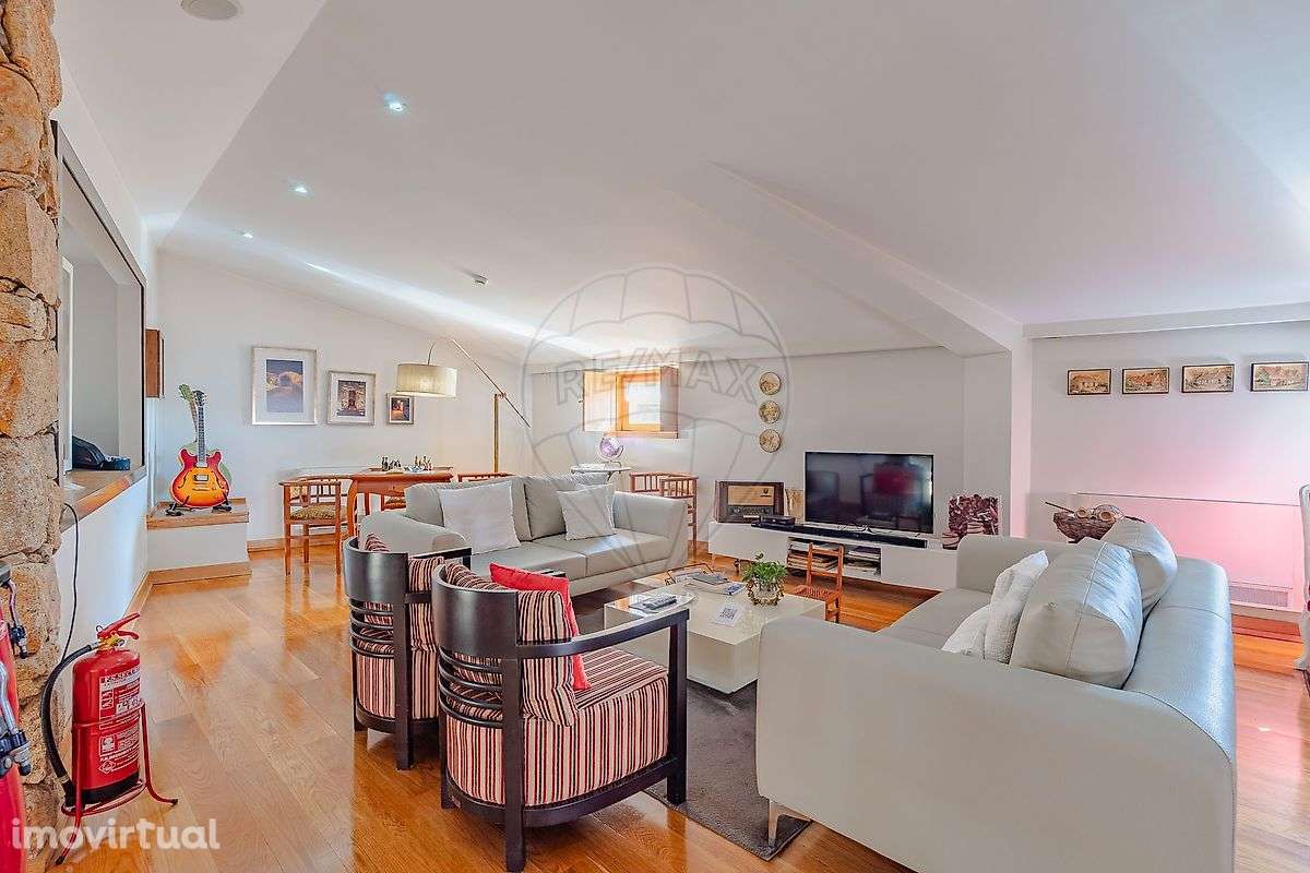 Moradia T4 para venda - Grande imagem: 2/45