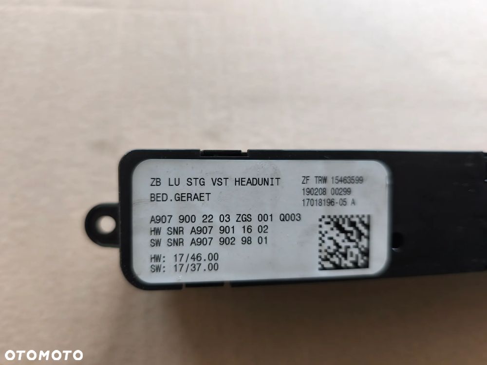 Panel sterowania radiem a9079002203 Mercedes-Benz Sprinter w907 w910 - 4