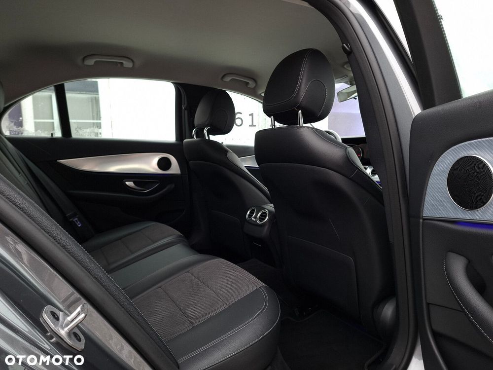 Mercedes-Benz Klasa E - 14