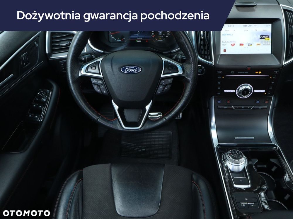 Ford Edge - 9
