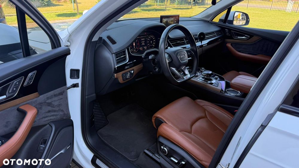 Audi Q7 - 2