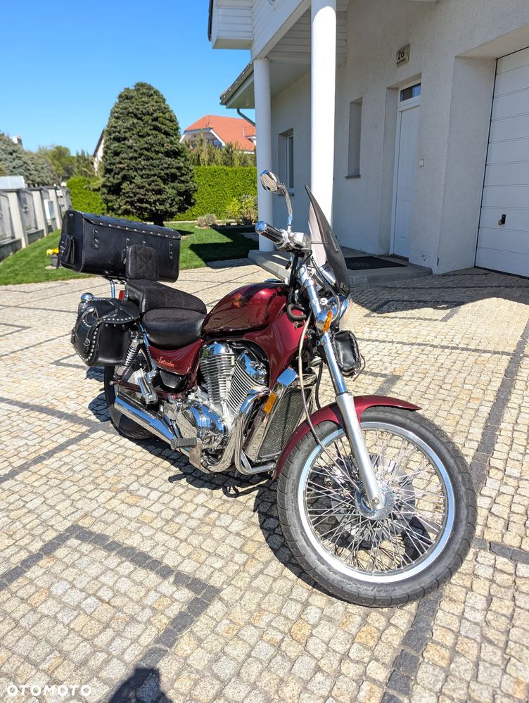 Suzuki Intruder - 7