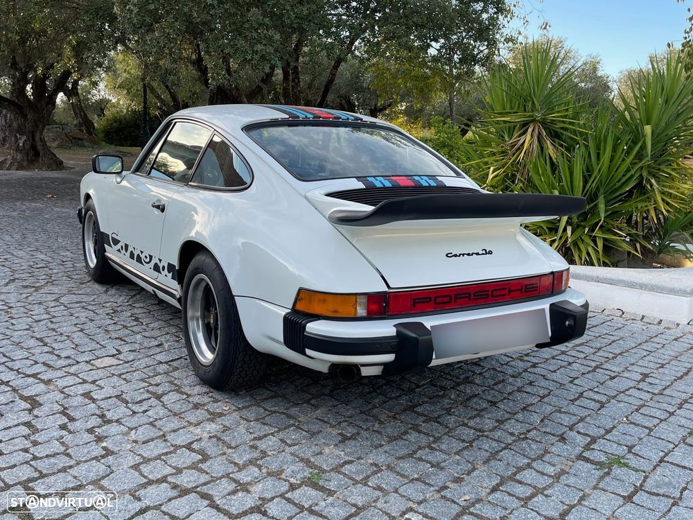 Porsche 911 Série G - 7