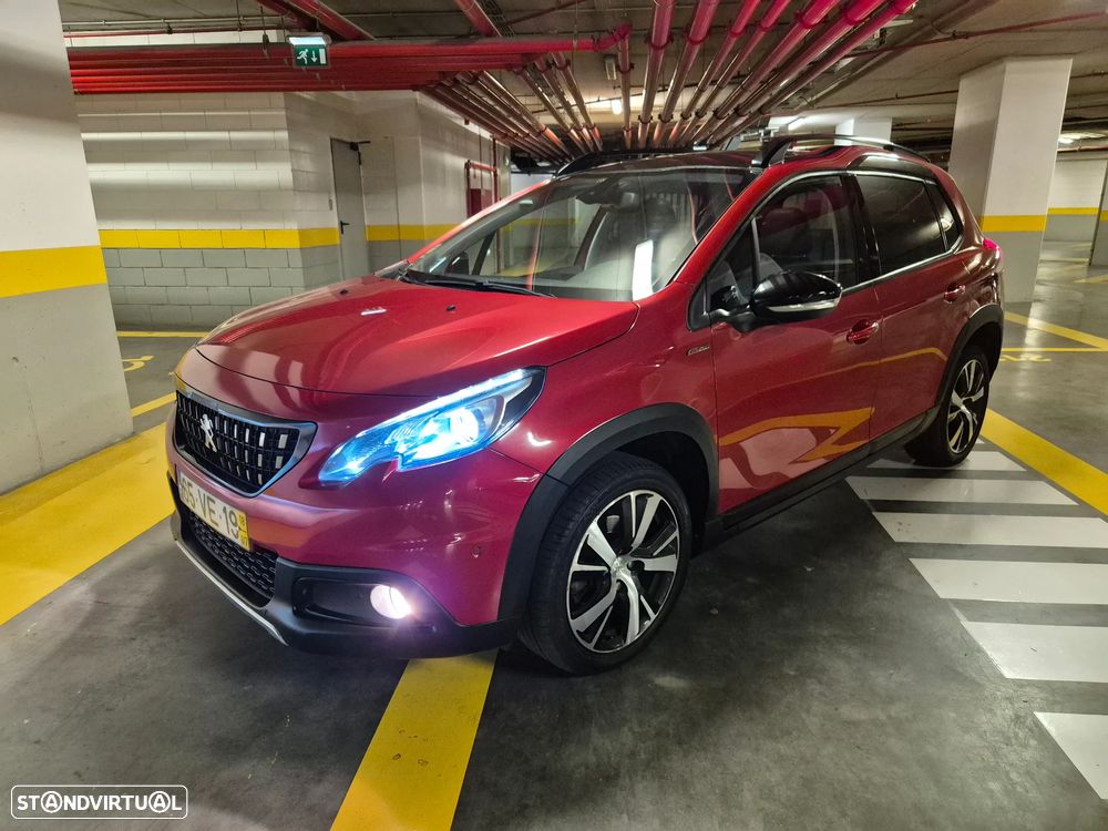 Peugeot 2008 1.6 BlueHDi GT Line - 4