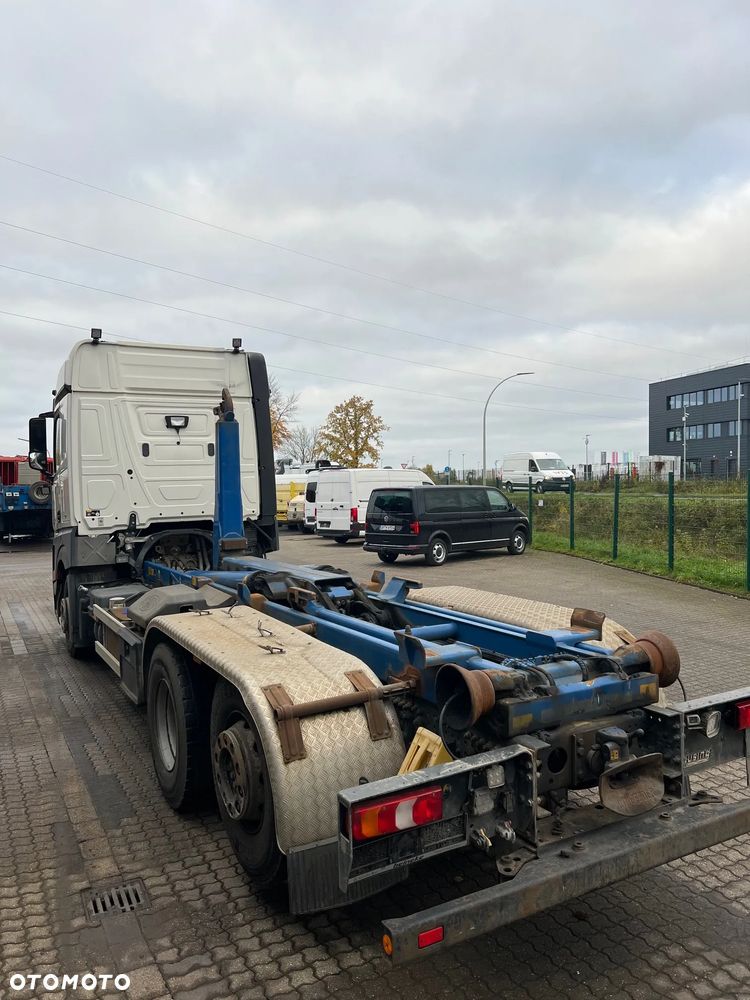 Mercedes-Benz 2545 ACTROS OŚ SKRĘTNA HAKOWIEC. - 14